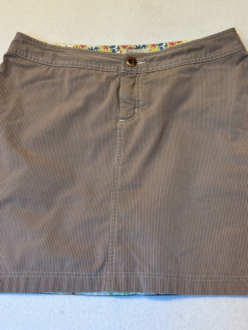 Horny Toad Brown Pinstripe Athletic Skort Size 8 Built-In Shorts. Hiking, Travel